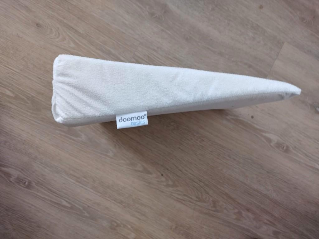 Doomoo Basics hellend kussen, Kinderen en Baby's, Ophalen, Gebruikt, Jongetje of Meisje, Wit
