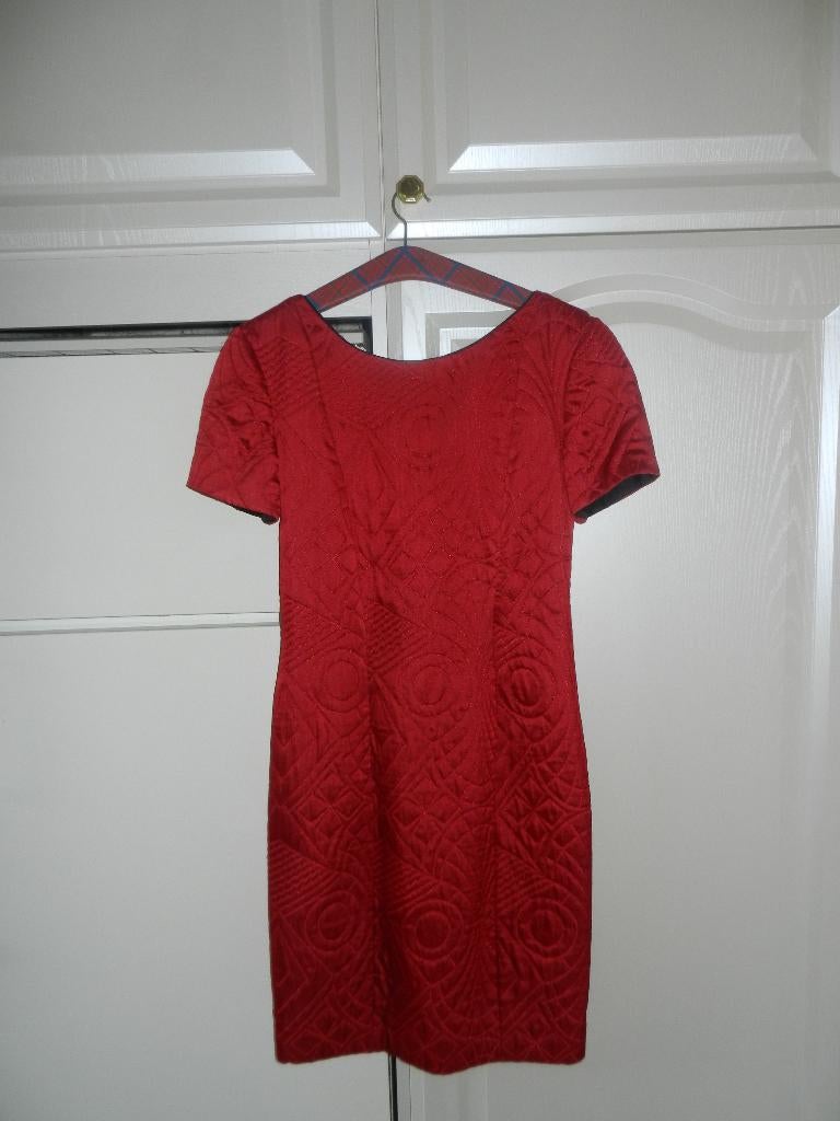 robe/robe taille 38, Vêtements | Femmes, Enlèvement ou Envoi, Taille 38/40 (M), Rouge