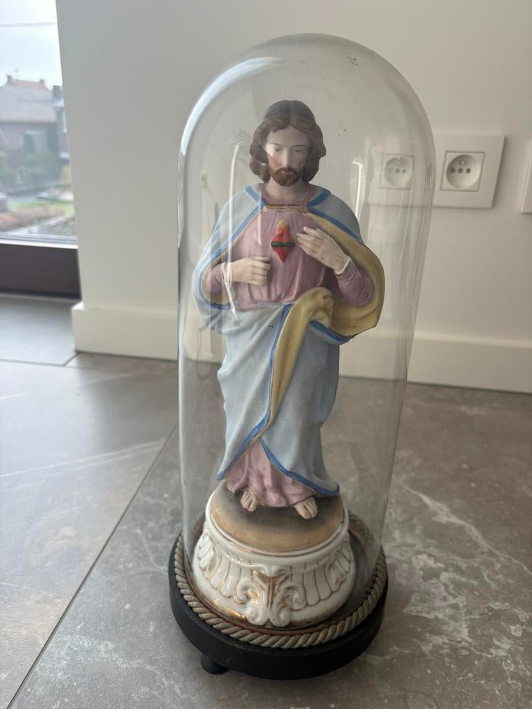 Sacré-Cœur sous globe, Antiquités & Art, Enlèvement