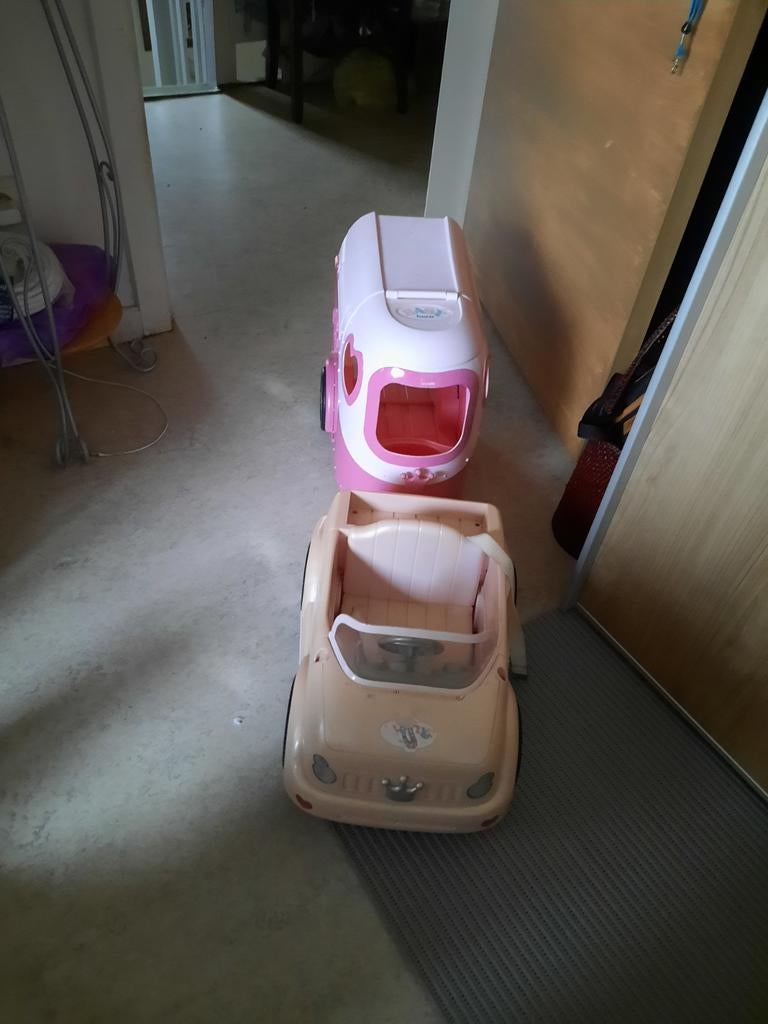 baby born auto aanhang wagen en lopend paard en pop, Ophalen