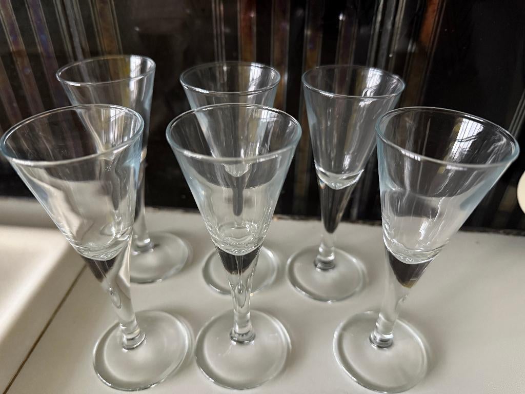 6 shotglaasjes, Enlèvement ou Envoi, Comme neuf, Verres et Verres à shot