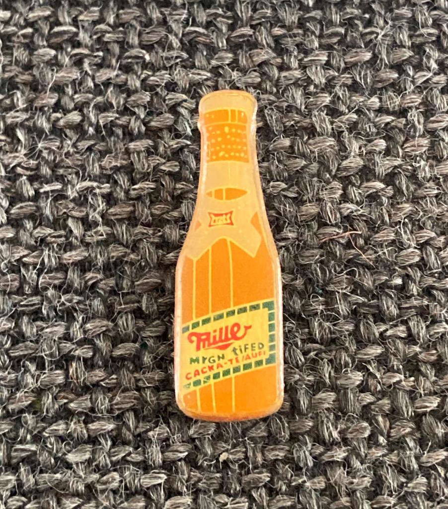 PIN - DRANK - DRINK - BOISSON, Envoi, Utilisé, Marque, Insigne ou Pin's