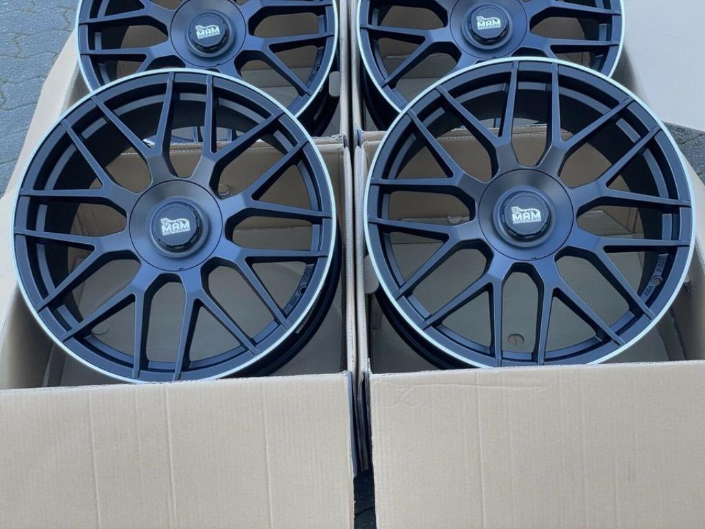 5x100 5x112 19inch 4 nieuwe 850€, Ophalen, Nieuw, Seat