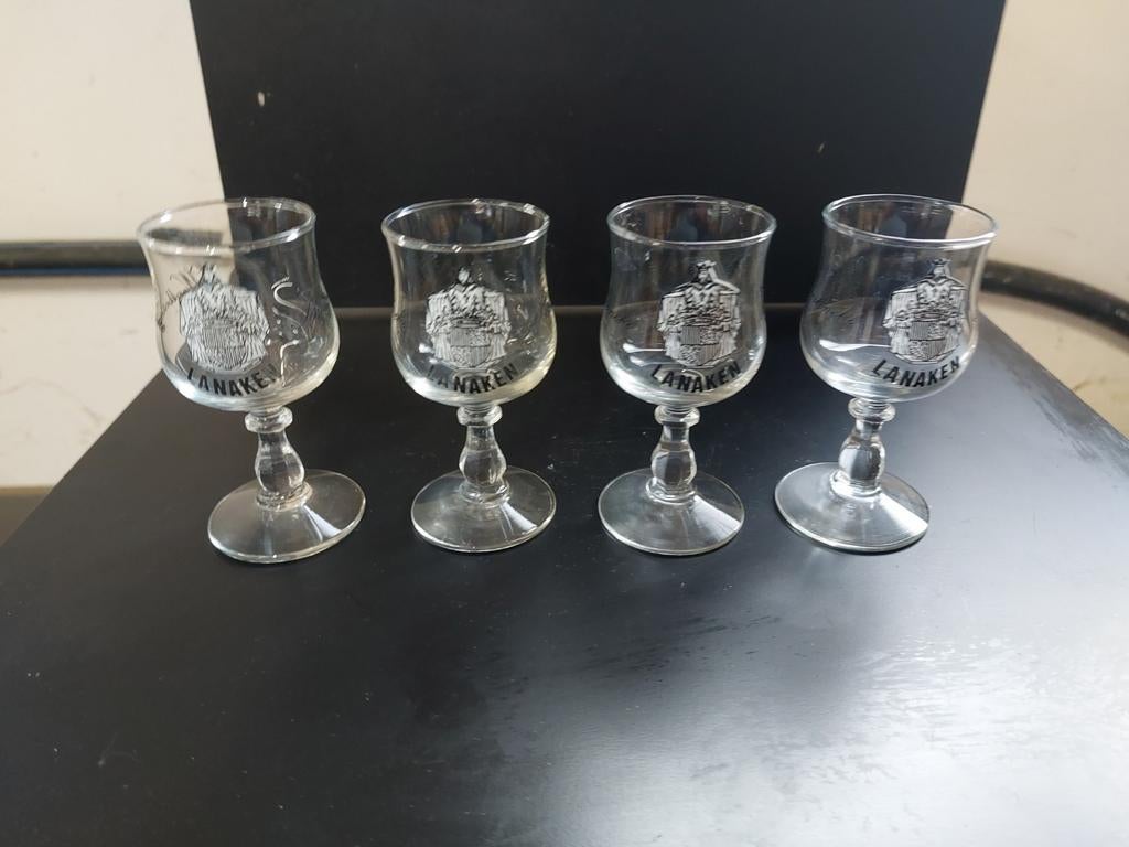 Borrelglaasje gemeente Lanaken, Ophalen of Verzenden, Zo goed als nieuw, Borrel- of Shotglas