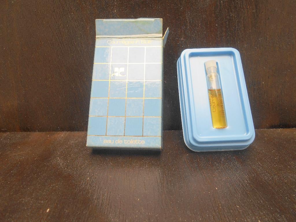 echantillon parfum  "In Blue " Courreges, Collections, Enlèvement ou Envoi, Comme neuf, Échantillon ou Testeur, Plein