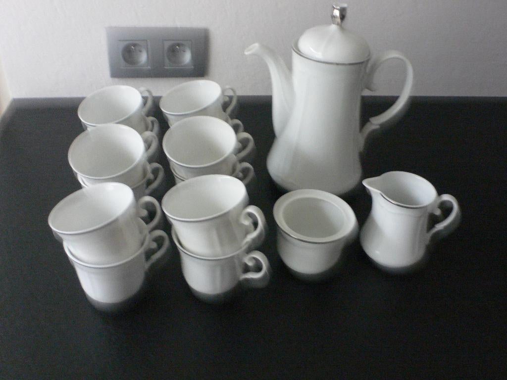 servies, Maison & Meubles, Cuisine | Vaisselle, Service complet, Enlèvement, Utilisé, Autres styles