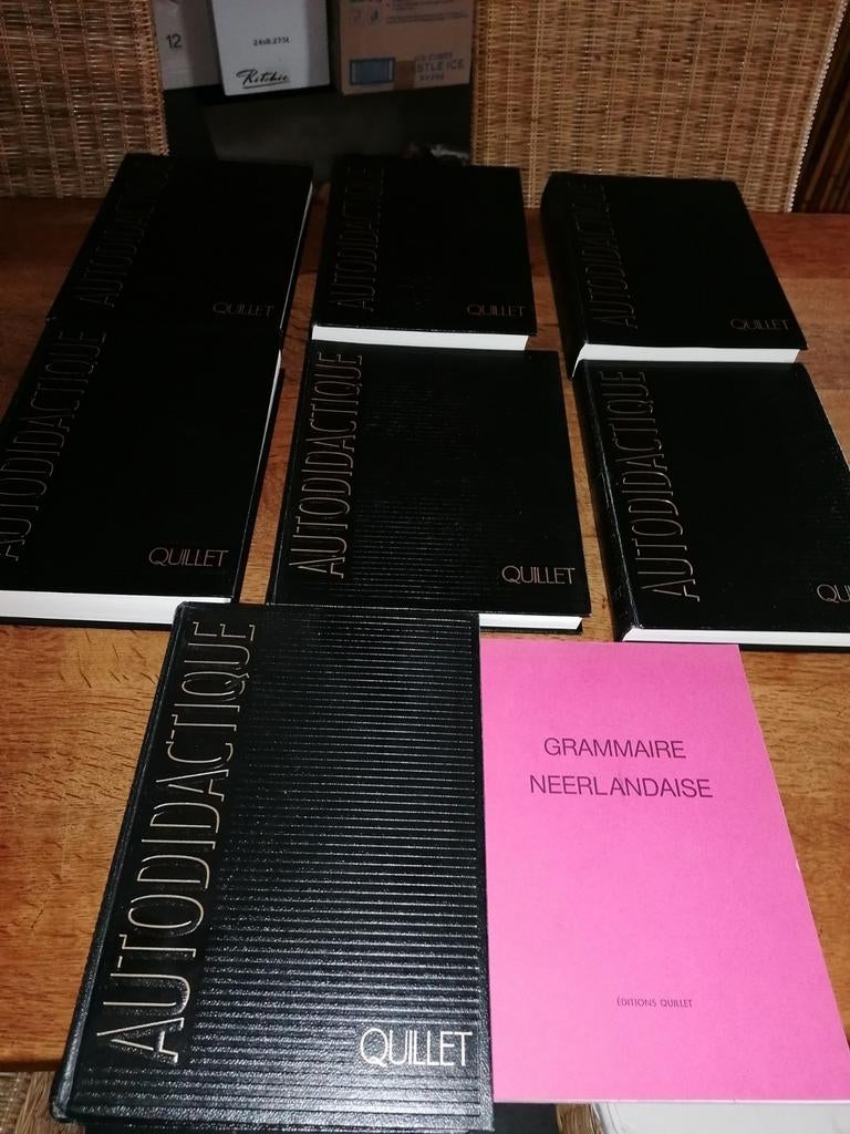 LIVRE AUTODIACTIQUE QUILLET., Enlèvement, Comme neuf