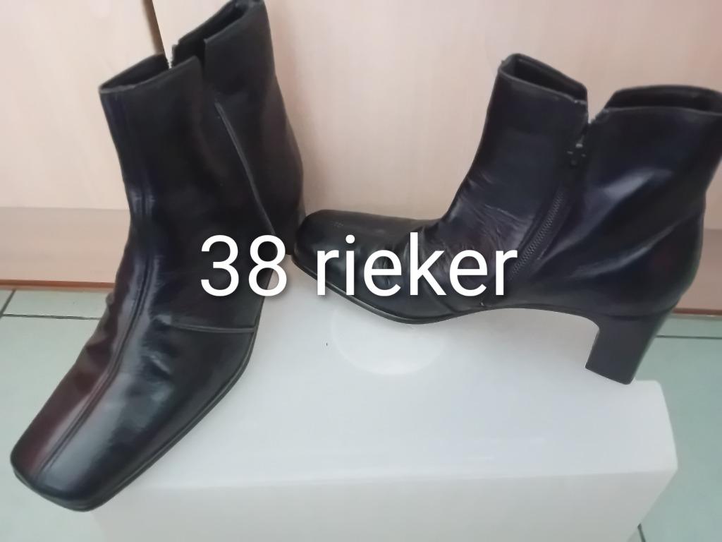 Bottines femme en cuir noir pointure 38, Zwart, Lage of Enkellaarzen, Nieuw, RIEKER