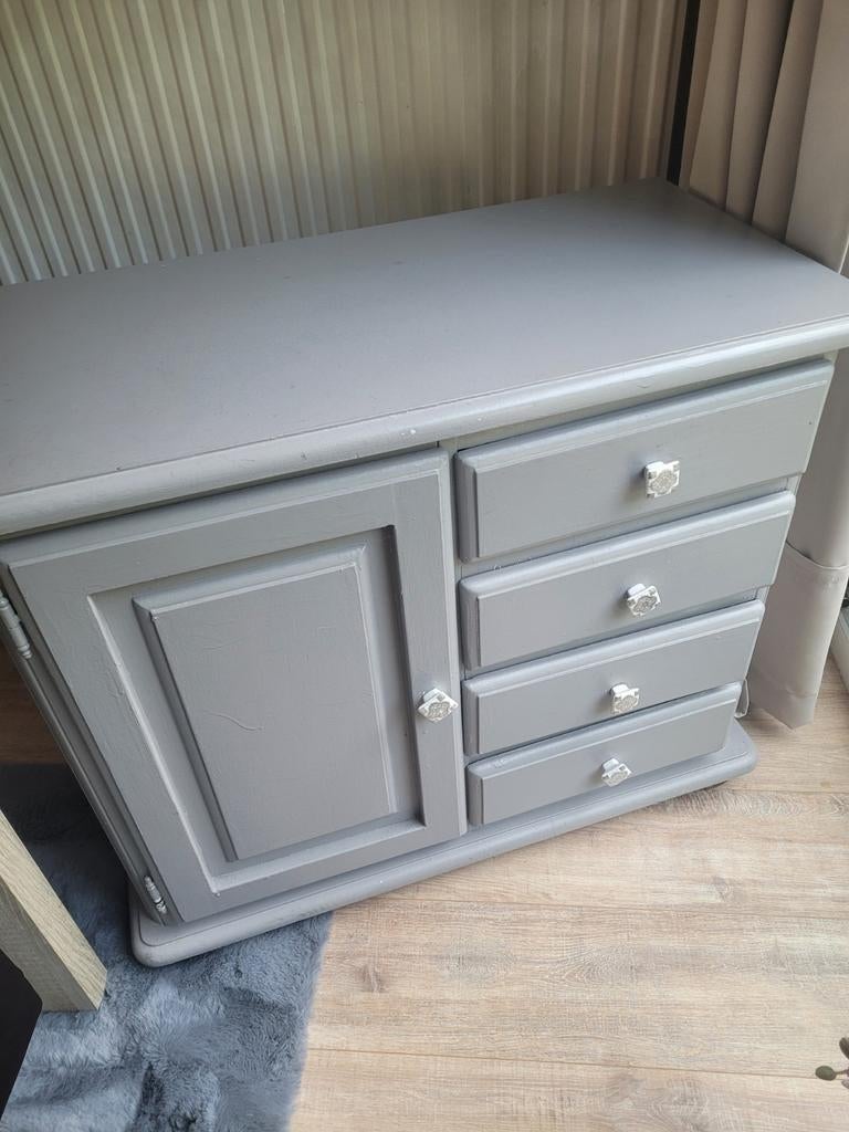 Commode vintage, Maison & Meubles, Armoires | Commodes, Enlèvement, Comme neuf
