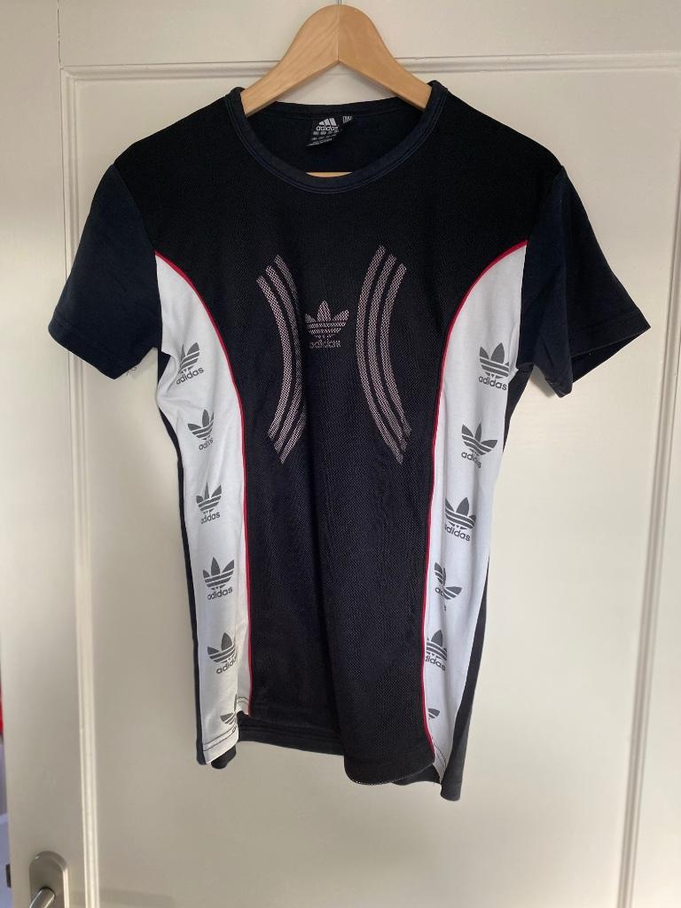 T-shirt Adidas (niet authentiek) - maat M, Vêtements | Hommes, T-shirts, Enlèvement ou Envoi, Adidas, Porté, Taille 48/50 (M)
