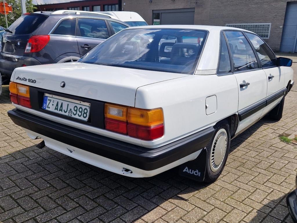 AUDI 100 2.O BENZINE OLDTIMER !, Auto's, Audi, Stof, Wit, Bedrijf, ABS
