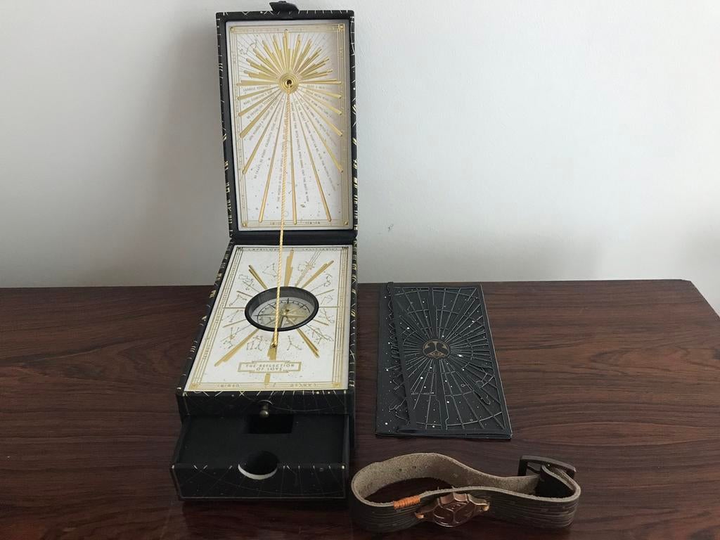 Tomorrowland box 2022  met armbandje, Enlèvement ou Envoi, Comme neuf, Autres types