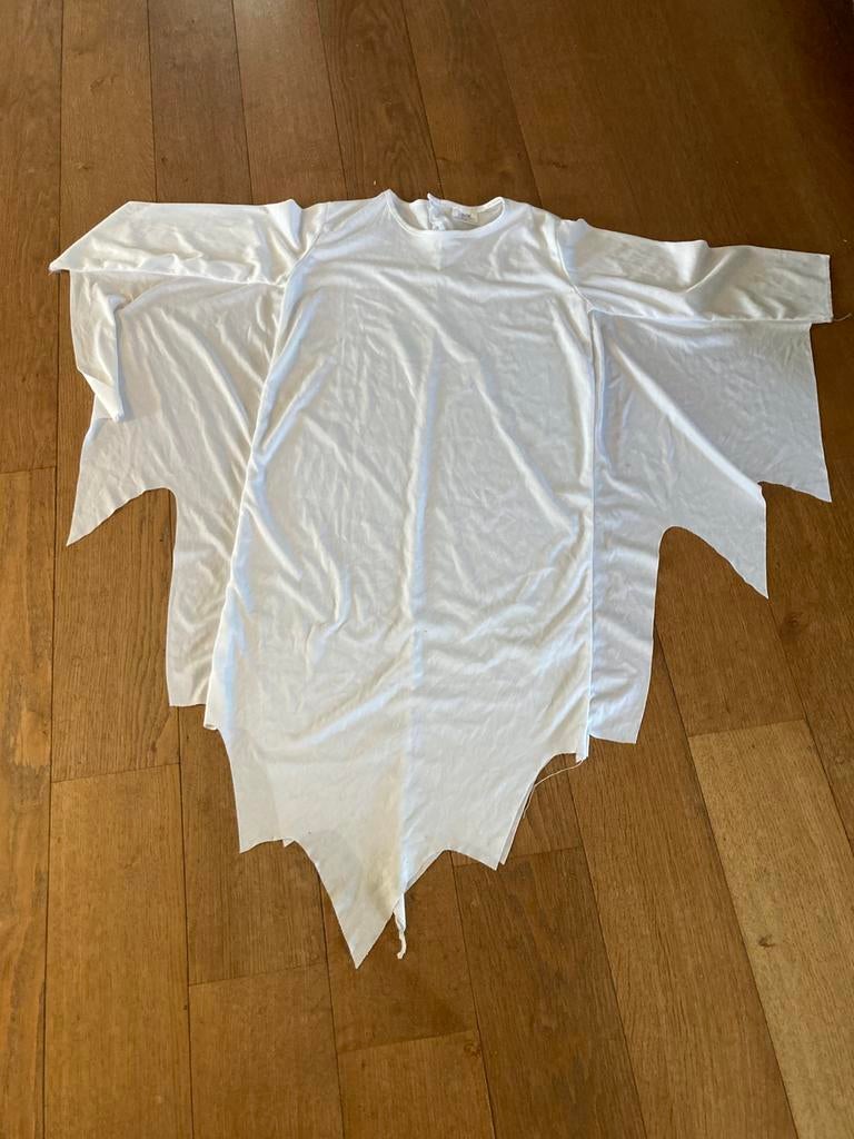Verkleedkledij kind - cape spook, Ophalen, Zo goed als nieuw, 122 t/m 128, Jongen of Meisje