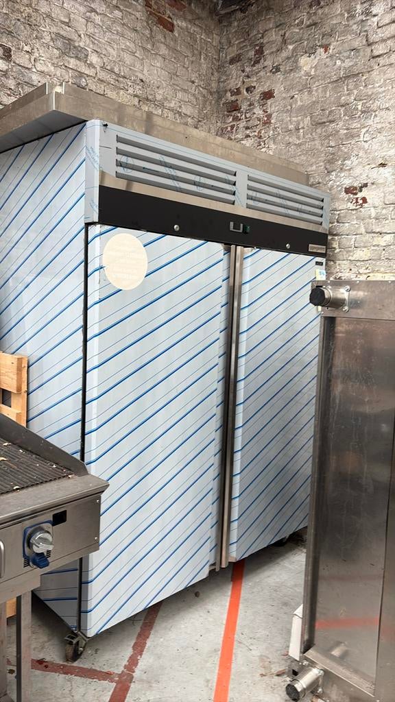Frigo positif double porte, Ophalen of Verzenden, Zo goed als nieuw