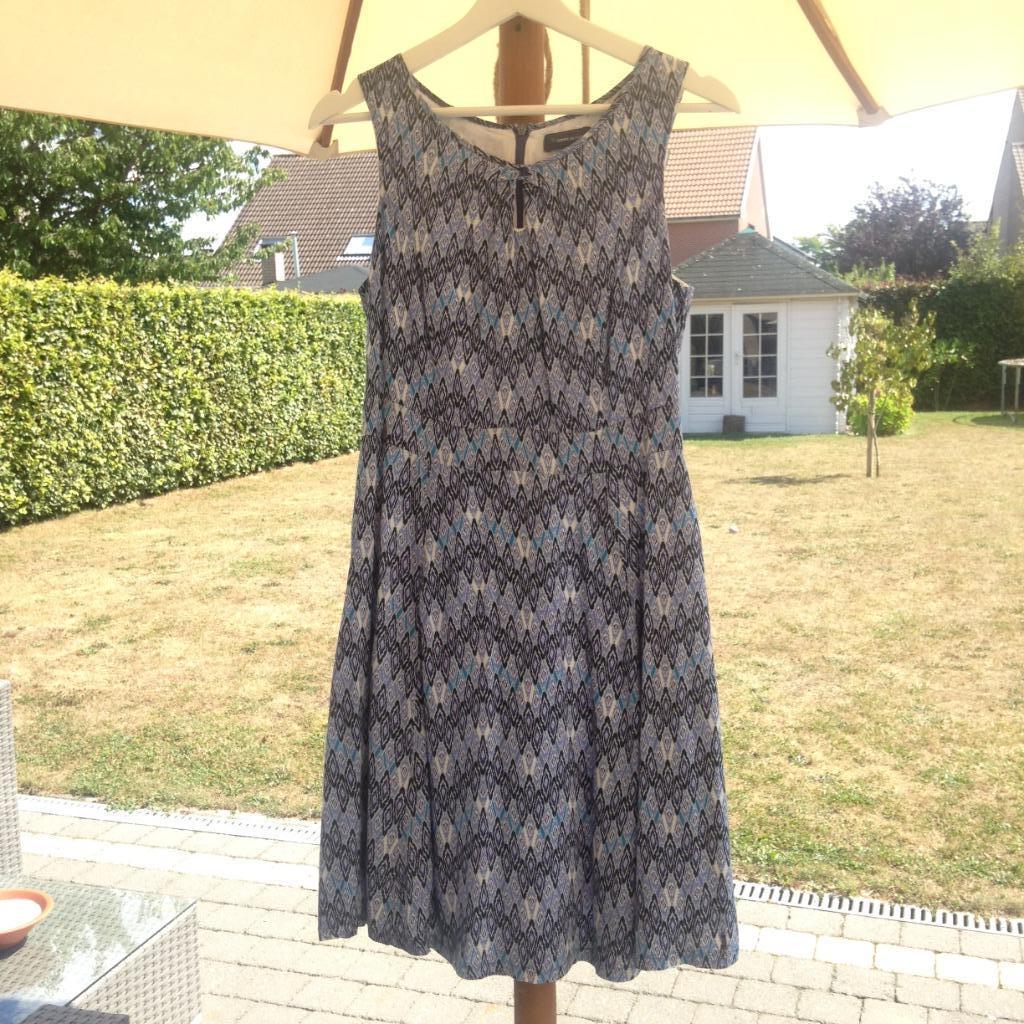 Prachtige katoenen jurk van Terre Bleue maat 38 als nieuw, Maat 38/40 (M), Blauw, Zo goed als nieuw, Knielengte