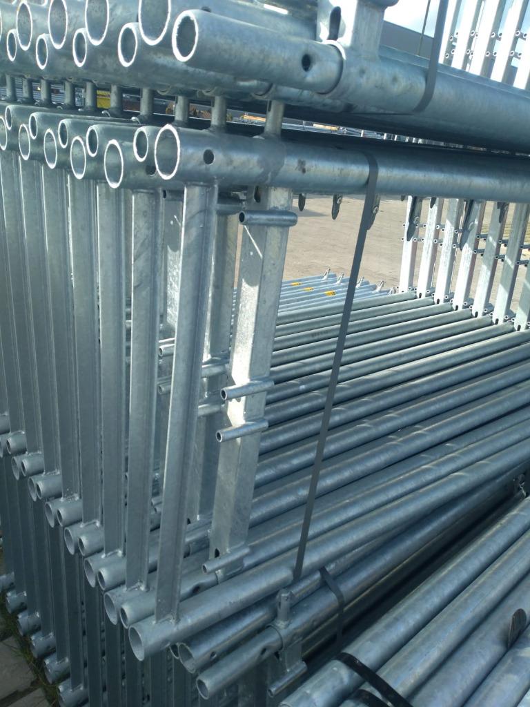 Kit d'échafaudage Rux | 150 m² | Neuf de stock, Envoi, Neuf, Échafaudage de façade, 5 mètres de hauteur ou plus