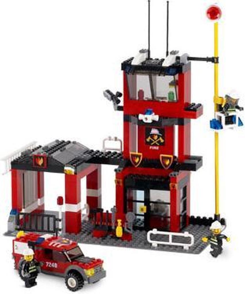 LEGO City Brandweer 7240 Fire Station Brandweerkazerne, Kinderen en Baby's, Ophalen of Verzenden, Zo goed als nieuw, Complete set