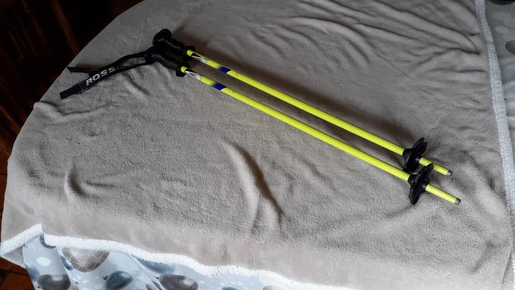 Bâtons Ski Rossignol enfant 73 cms.Bon état.Voir description, Enlèvement ou Envoi, Rossignol, Utilisé, Bâtons