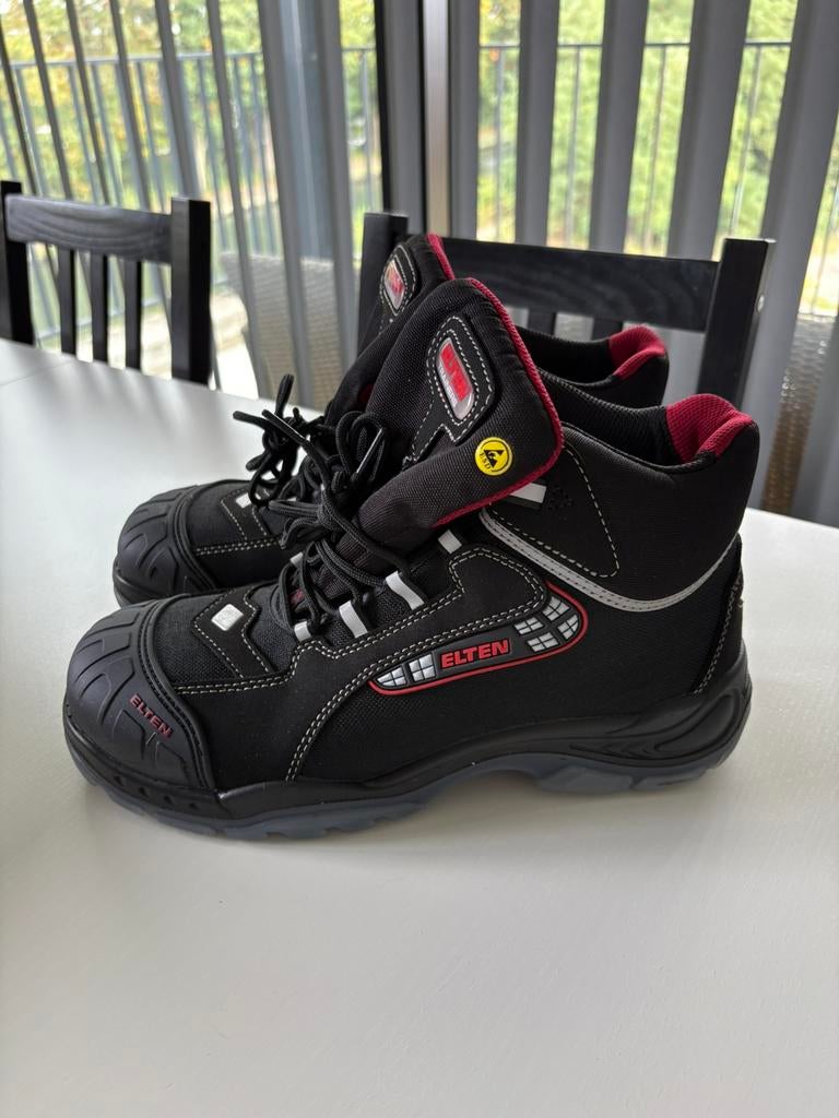 Werkschoenen Elten mat 42 Nieuw, Ophalen
