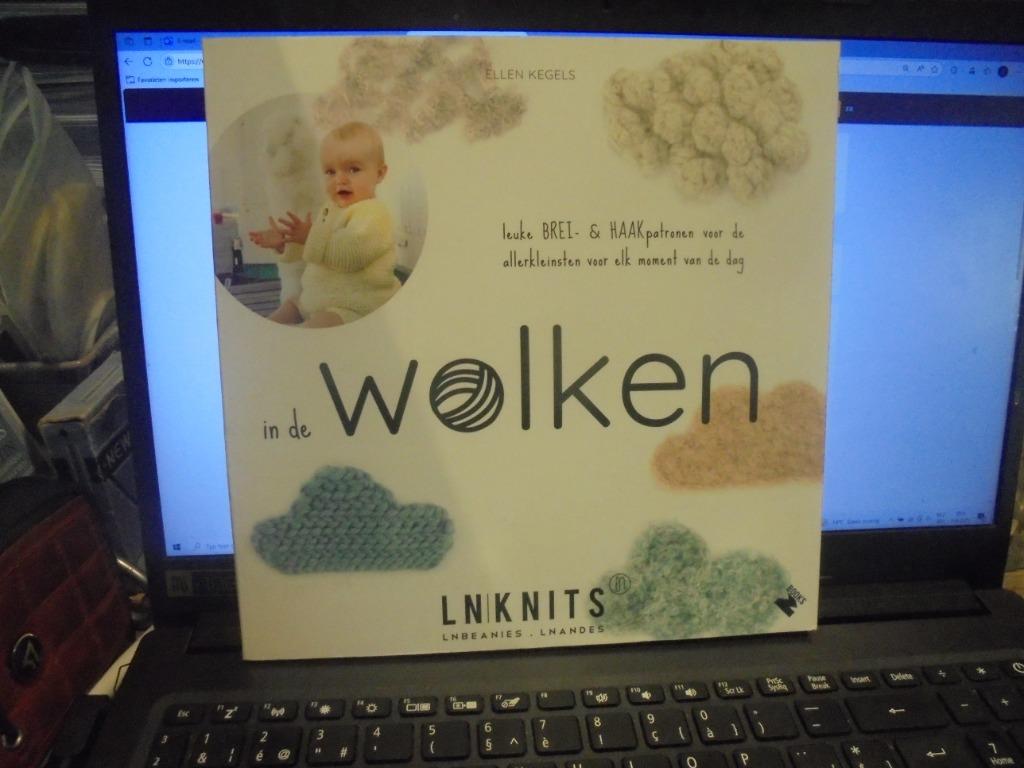 in de wolken, Ophalen of Verzenden, Zo goed als nieuw, Breien en Haken
