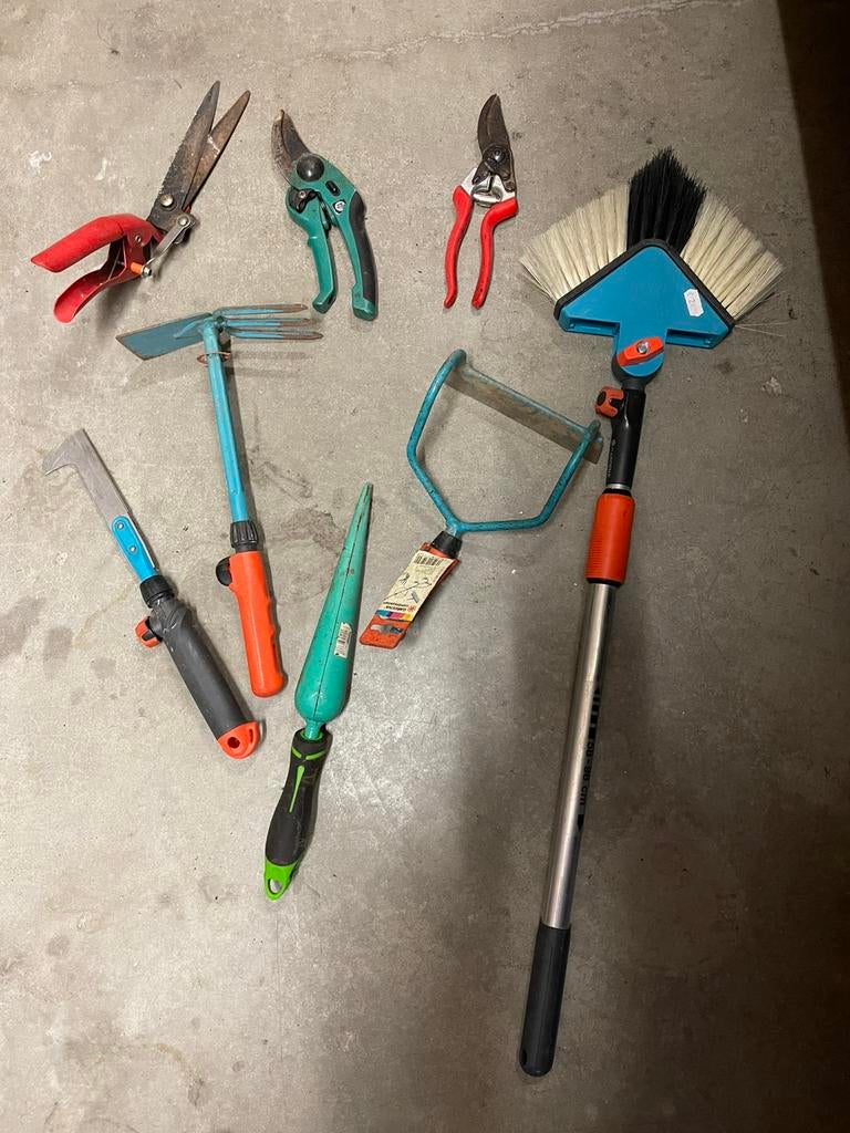 Lot tuingereedschap, Tuin en Terras, Hand-tuingereedschap, Ophalen of Verzenden, Gebruikt
