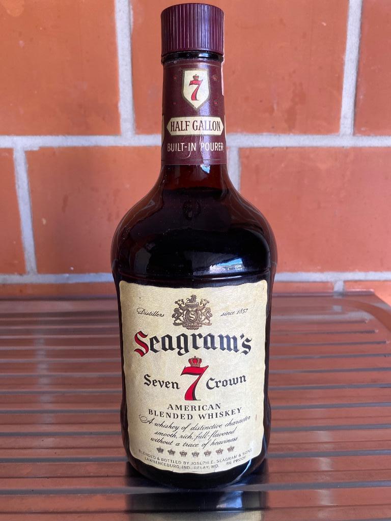 Seagram's Seven Crown American Whiskey Half Gallon, Ophalen, Overige typen, Nieuw, Noord-Amerika