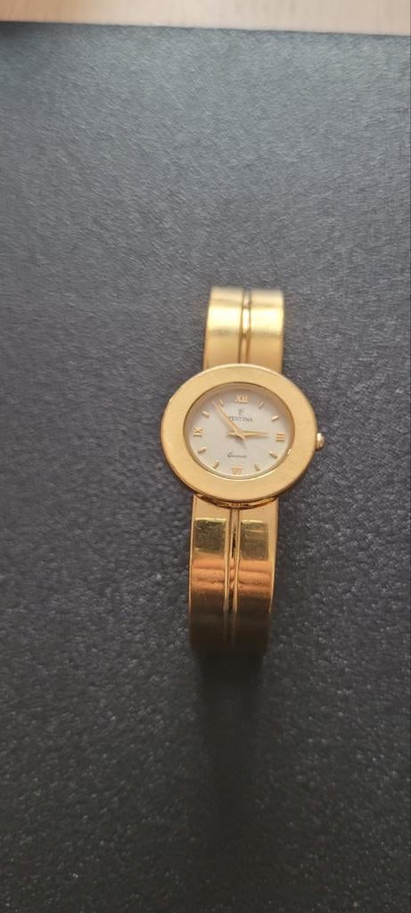 Montre festina pour femme plaqué or 30 microns, Ophalen, Zo goed als nieuw, Goud, Goud