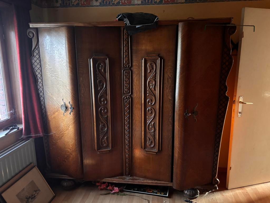 Antieke kast eikenhout, Ophalen