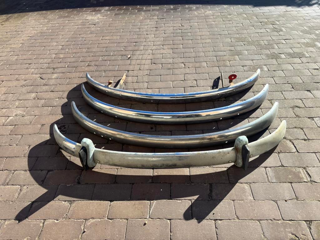 W kever ovaal of later achterbumpers, Ophalen