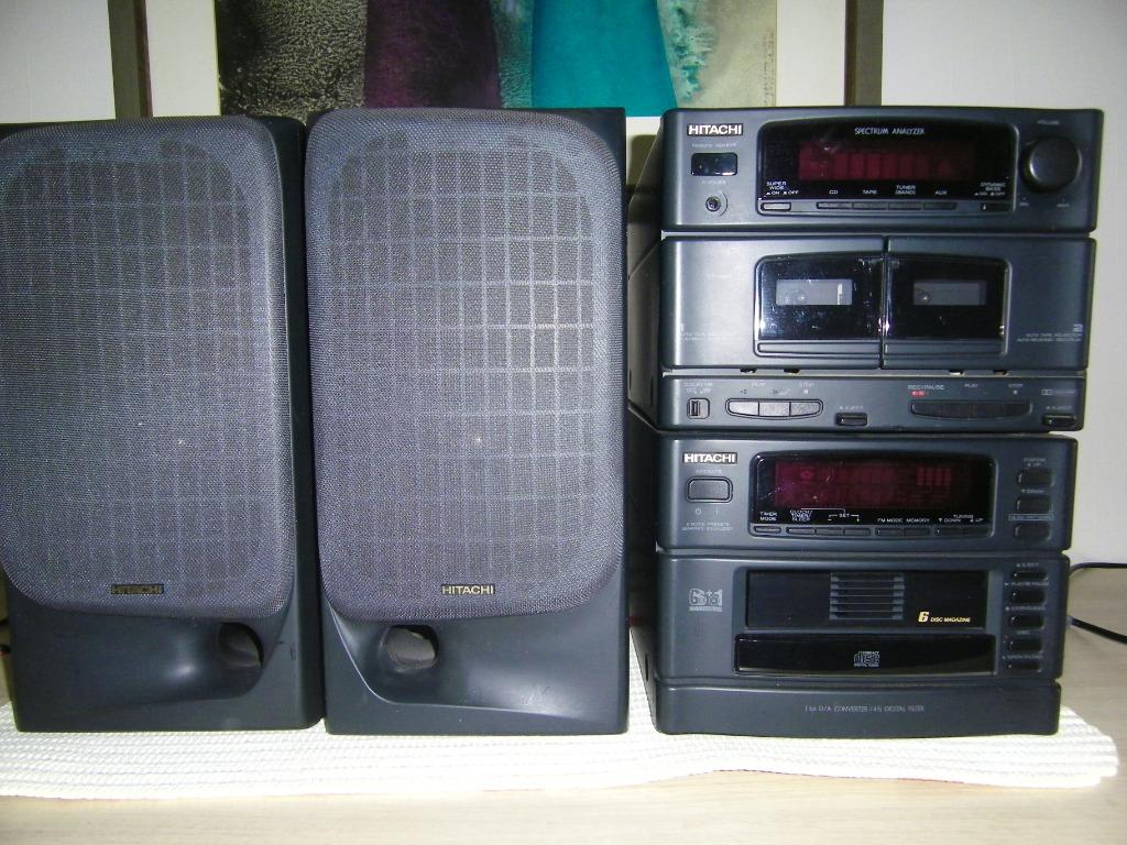 Hitachi radio-cd en cassette speler, Enlèvement, Utilisé, Autres marques, Avec radio