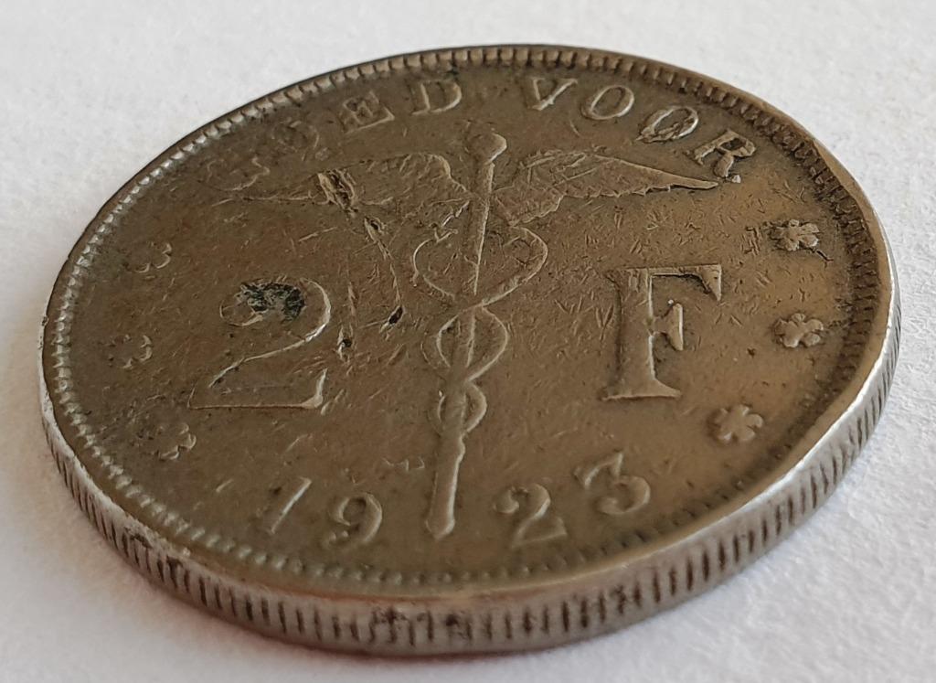 Munt van 2 Belgische Franken 1923, Allegorie van Bg. gewond, Postzegels en Munten, Ophalen of Verzenden, Metaal