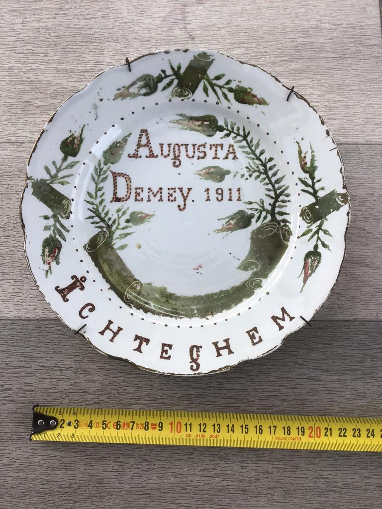 Handgeschilderd bord Ichtegem 1911 Augusta Demey ., Antiek en Kunst, Ophalen of Verzenden
