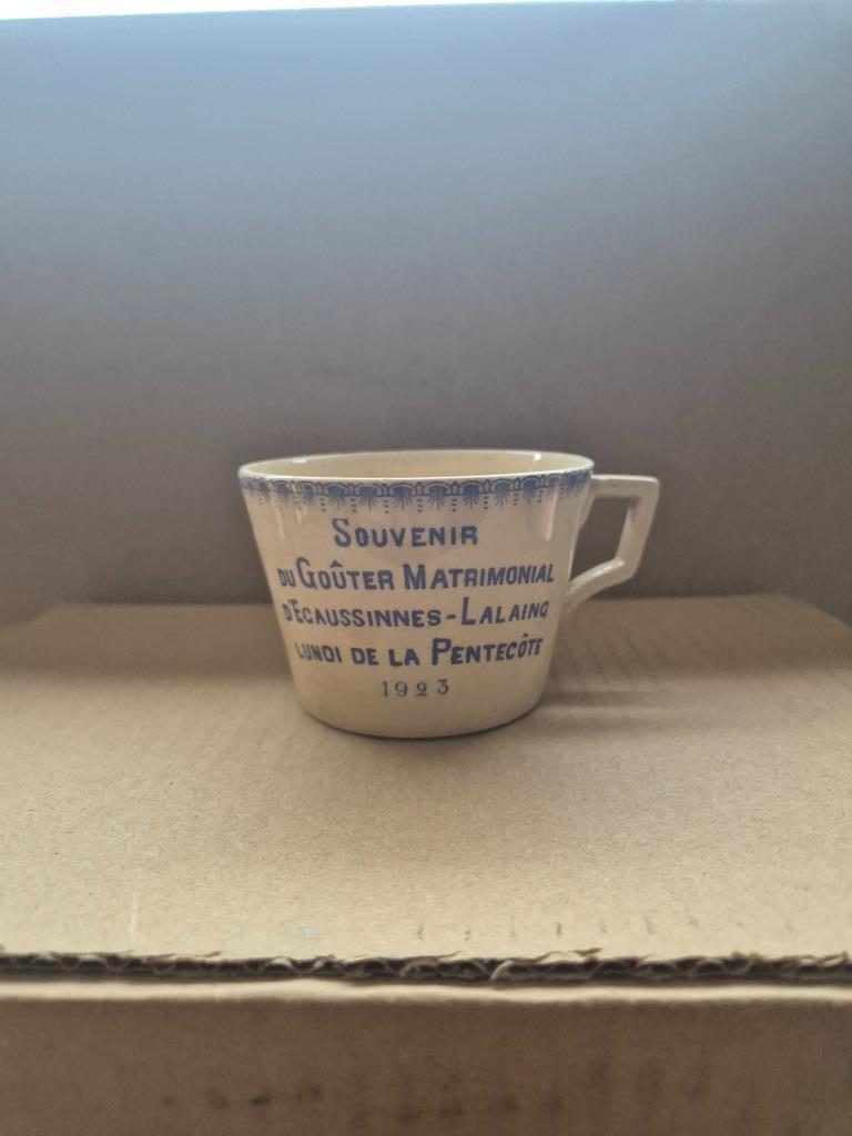 Tasse Souvenir du Goûter Matrimonial d'Ecaussinnes - Lalaing, Antiquités & Art, Enlèvement ou Envoi