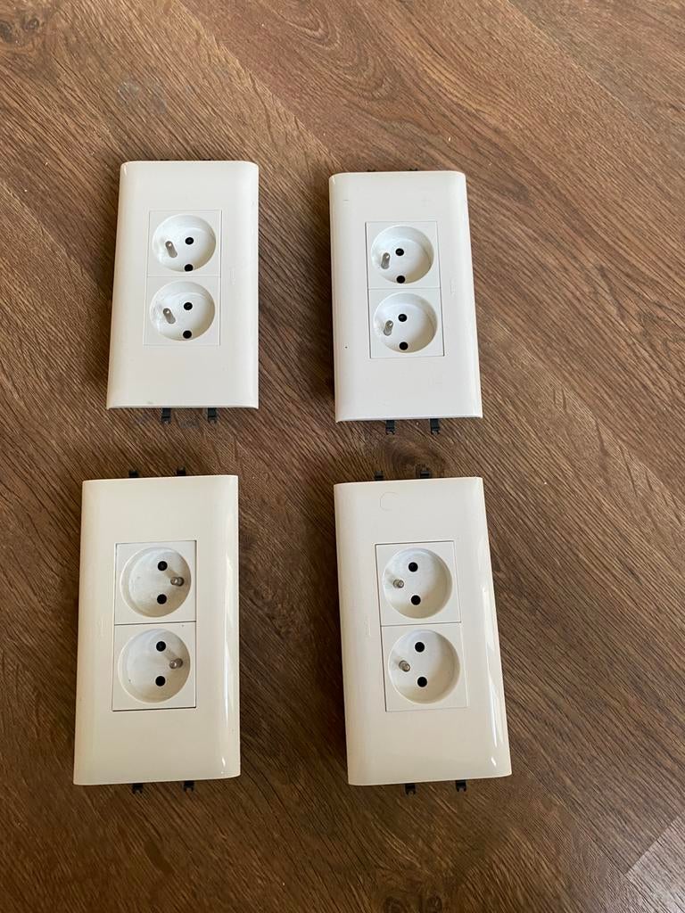 legrand DLP stopcontacten, Enlèvement, Utilisé