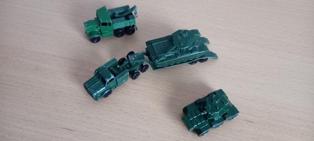Lesney Matchbox lot véhicules militaires, Enlèvement ou Envoi, Comme neuf