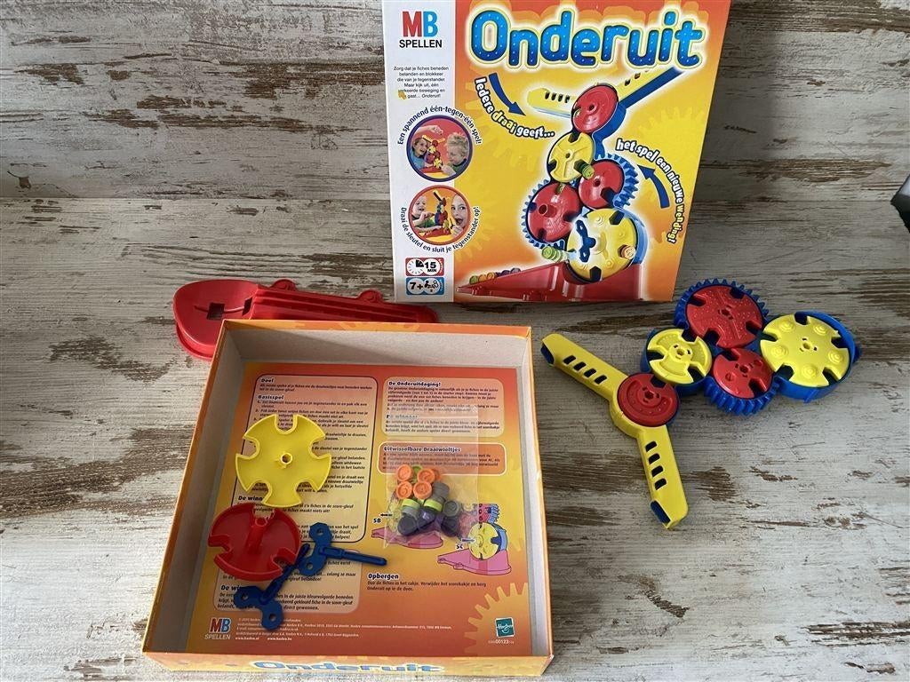 Onderuit vernieuwde versie MB spellen [s722], Envoi, Comme neuf