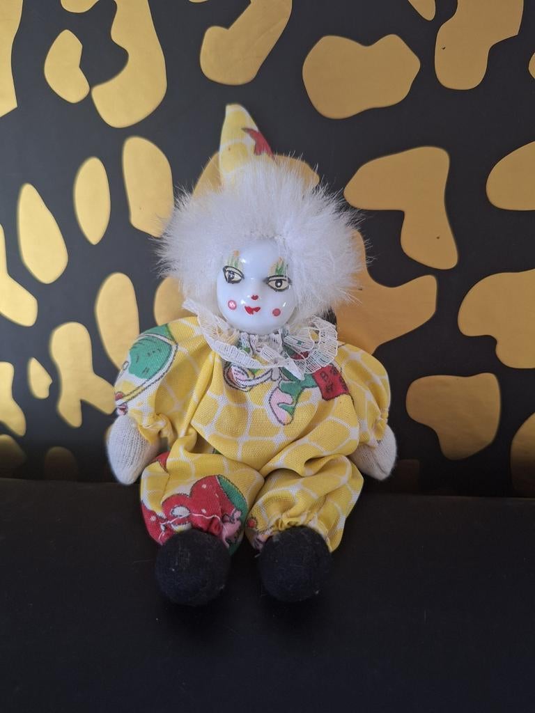 Kleine harlekijn clown porseleinen gezicht porselein, Verzamelen, Ophalen, Zo goed als nieuw