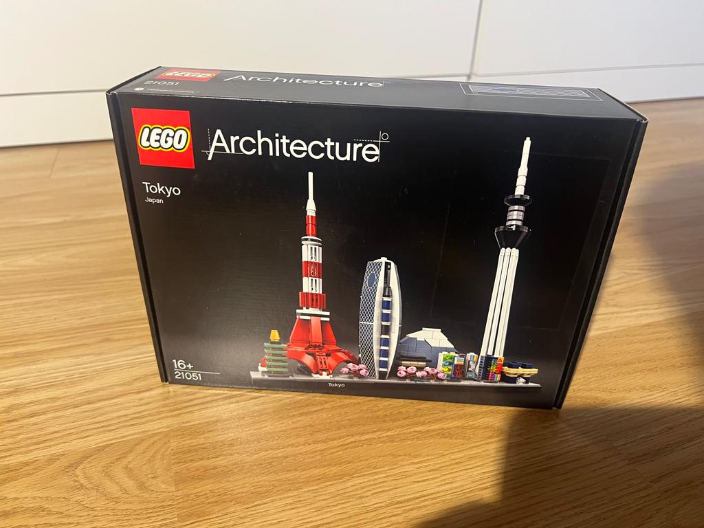 Lego 21051 - Tokyo, Ophalen of Verzenden, Nieuw, Complete set, Lego