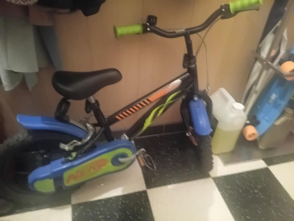 Vélo enfant, Enlèvement