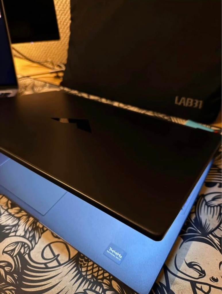 Pack Gaming - HP Victus + Écran Incurvé + Souris Razer, 4 Ghz ou plus, Enlèvement, Gaming, SSD