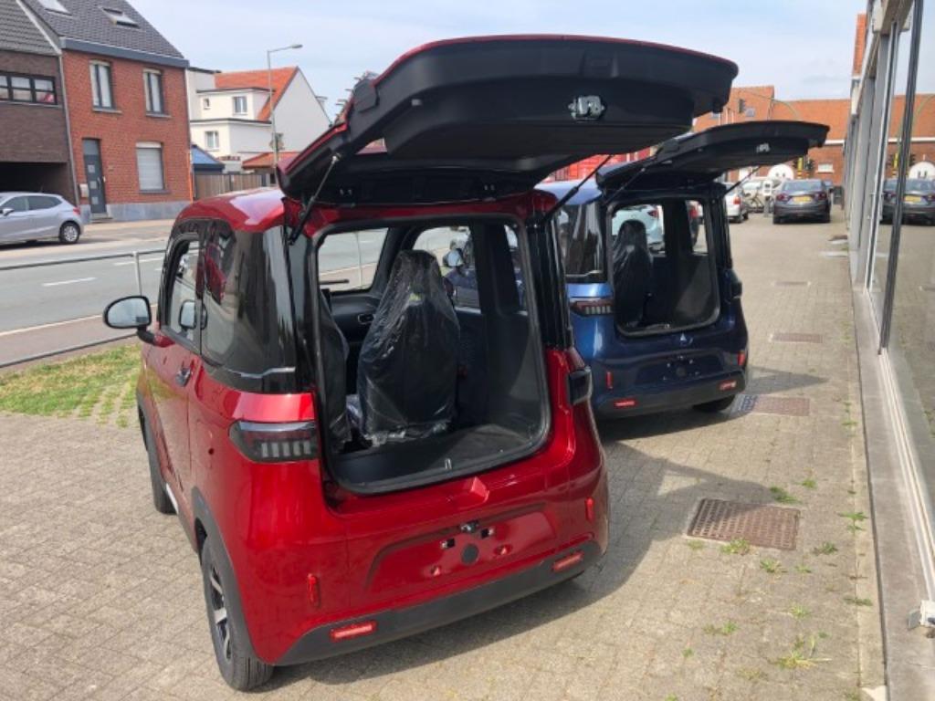 JTC  Quatro 100 % elektrische brommobiel 45 kmu, Auto's, Automaat, Overige kleuren, 2 zetels, Te koop