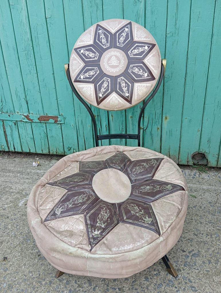 Stoel relax POUFF made in Libanon, Huis en Inrichting, Ophalen