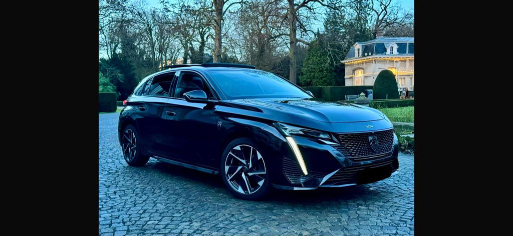 Peugeot 308 GT Line Black Night Edition 2022/ 75.000km, Auto's, Automaat, Zwart, Alcantara, Zwart