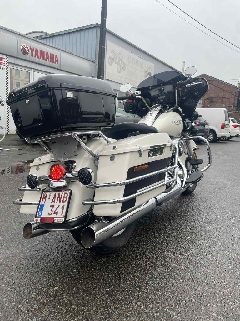 Harley Davidson Road King Police, Motoren, 2 cilinders, 1690 cc, Motorrijbewijs A, Bedrijf
