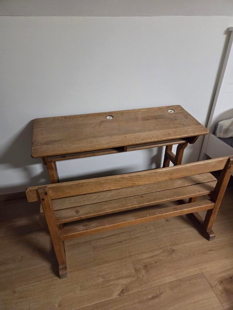 Oude school lessenaar, Ophalen, Gebruikt
