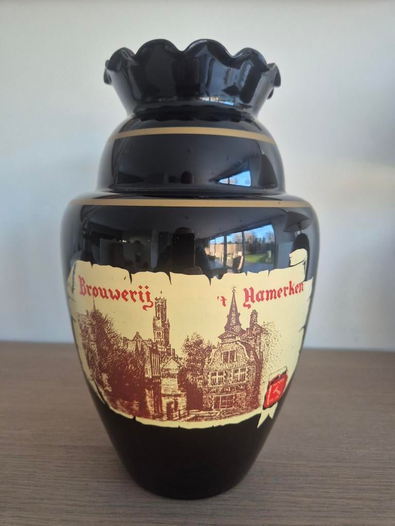Zwarte vaas van brouwerij 't Hamerken. (Brugge), Verzamelen, Ophalen