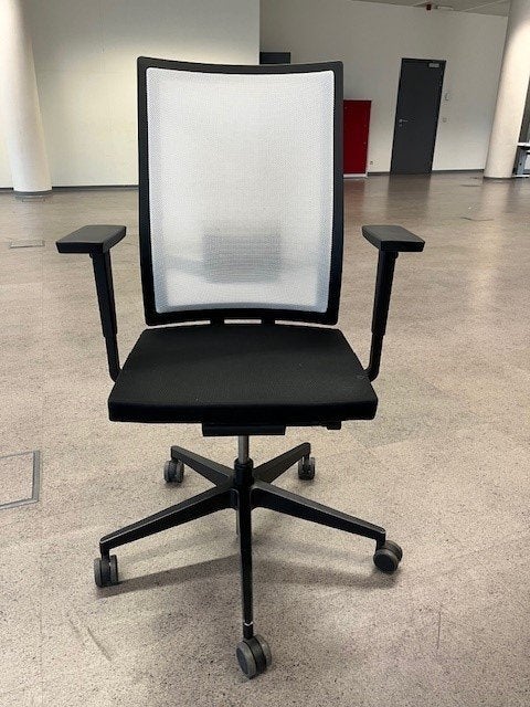 Bureaustoelen pro ergonomische armleuning in perfecte staat, Huis en Inrichting, Woonaccessoires | Etagères, Zo goed als nieuw