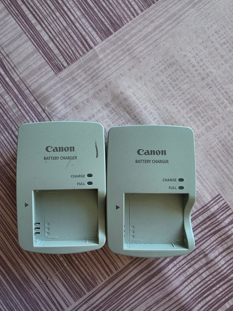 Canon oplader CB-2LYE, Gebruikt, Canon, Oplader, Ophalen of Verzenden