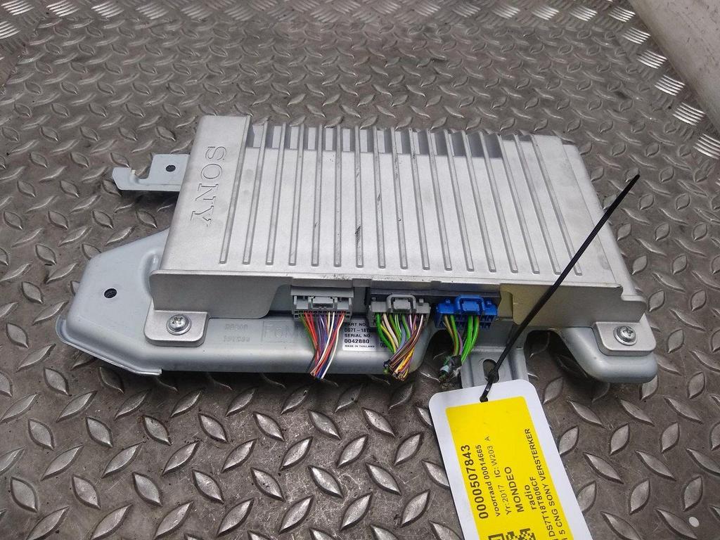 FORD MONDEO VERSTERKER UNIT AUDIO 2017, Ophalen of Verzenden, Gebruikt, Stiba lid