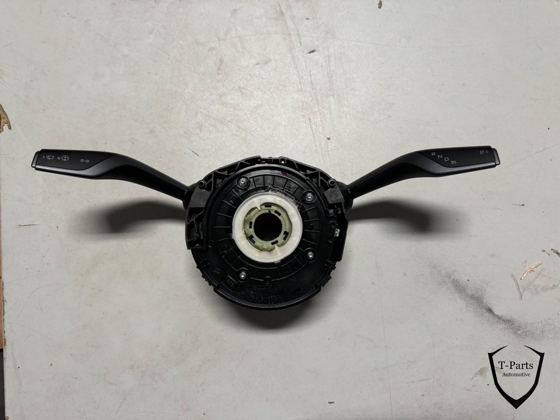Tesla model 3 combischakelaar airbag ring 109766200n stuur, Fabrikant BV, Gebruikt, Info@fabrikant.eu, Fabrikantstraat 1
1000 AA  Amsterdam